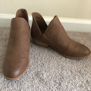 Universal Thread Booties